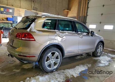 2015 Volkswagen Touareg V6 from USA, damaged, VIN WVGEF9BP1FD007295